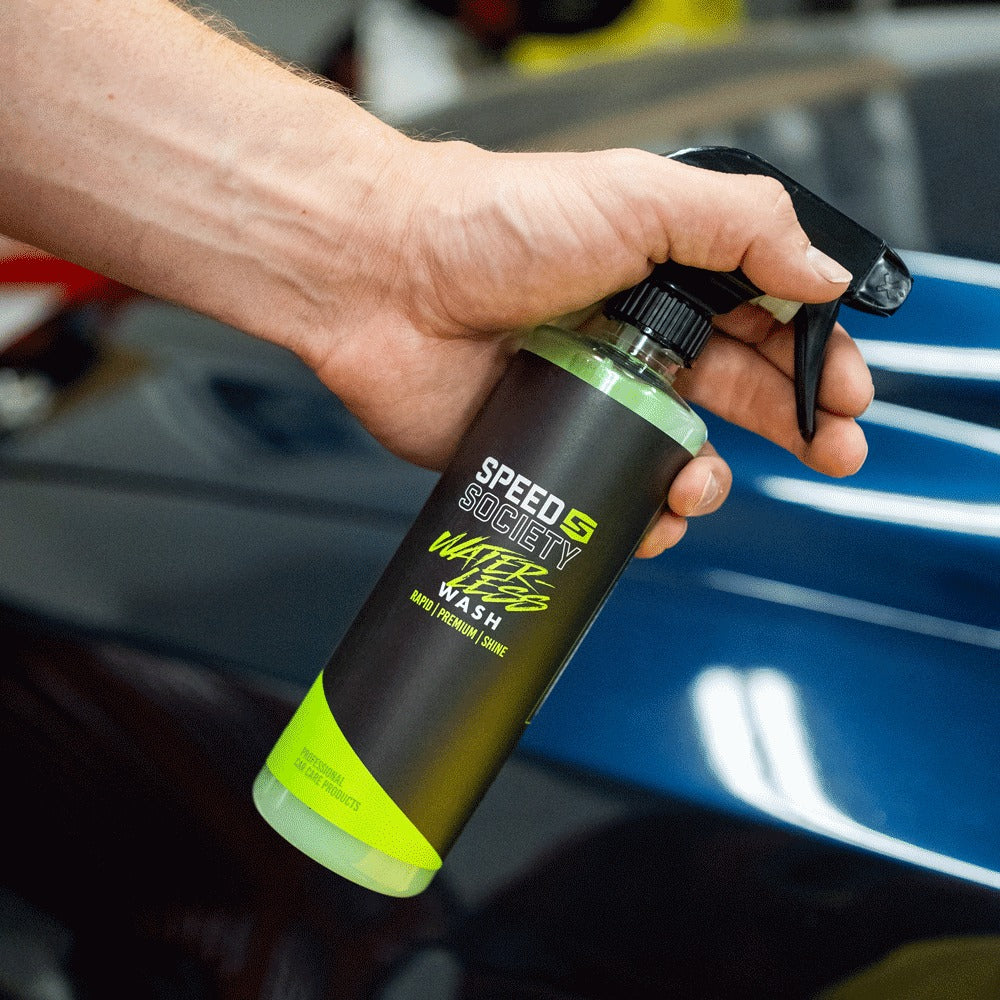 Speed Society Waterless Wash on a car