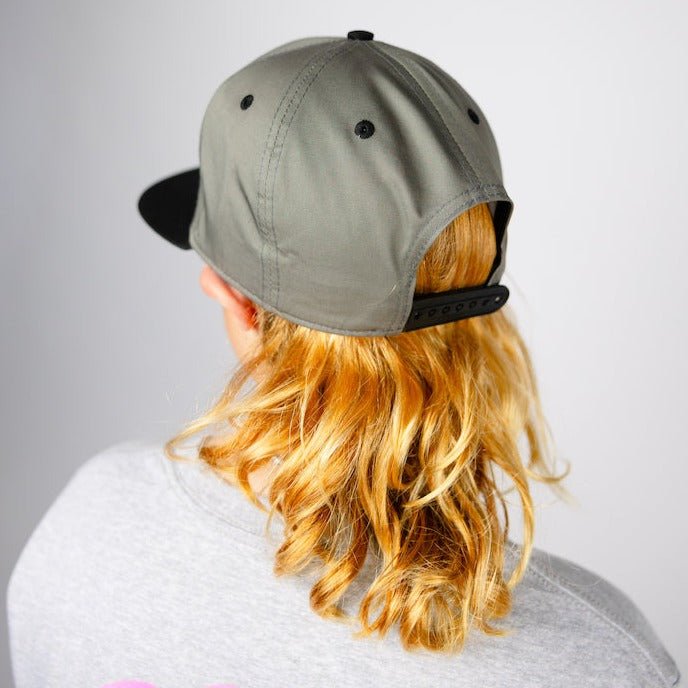 Diamond Grey/Black Snapback - Shreddy