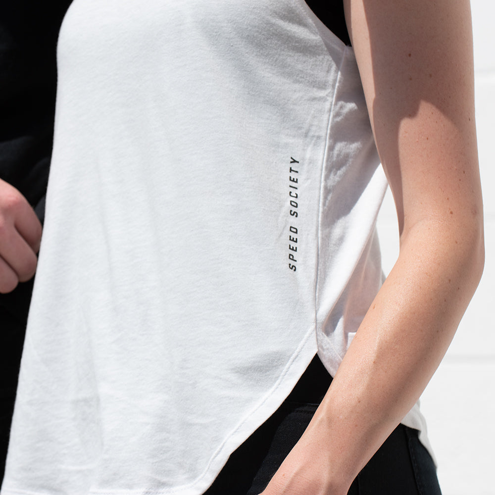 Avenue Festival Tank