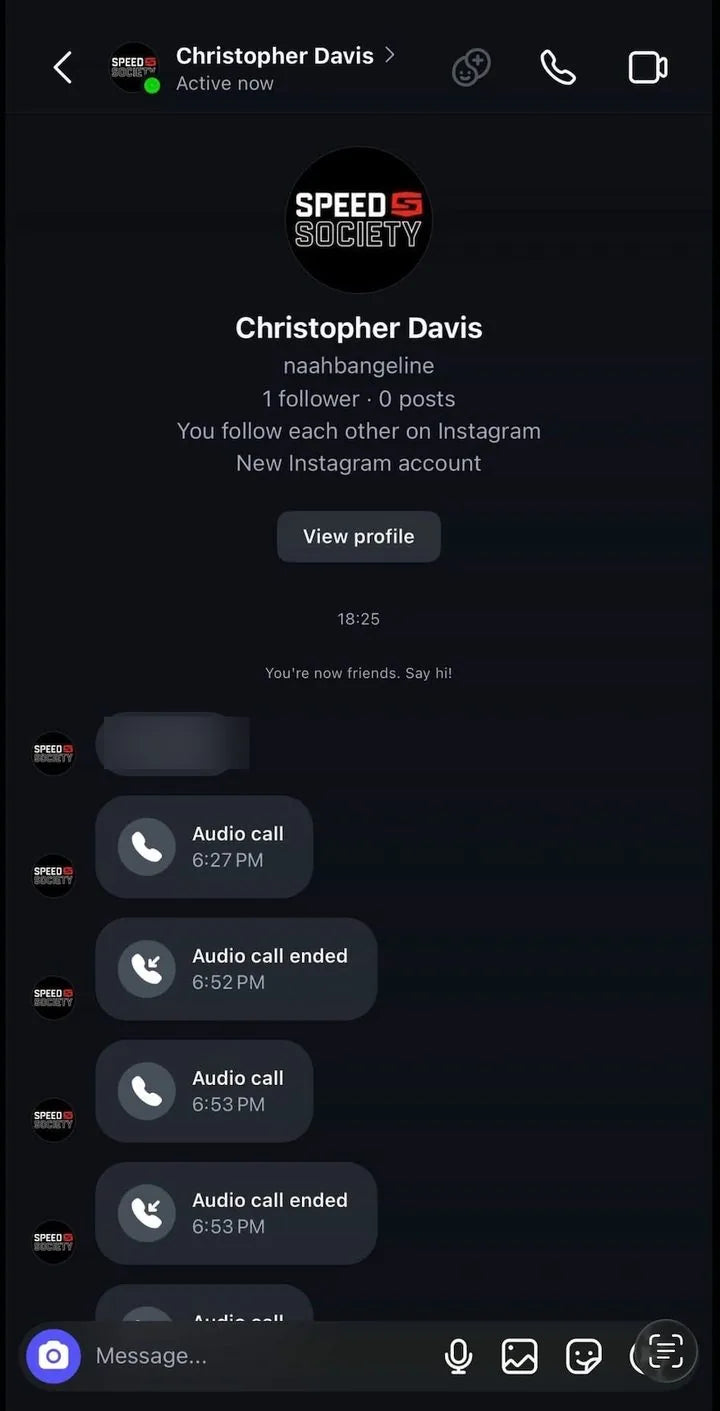 Instagram calls naahbangeline ("Christopher Davis")